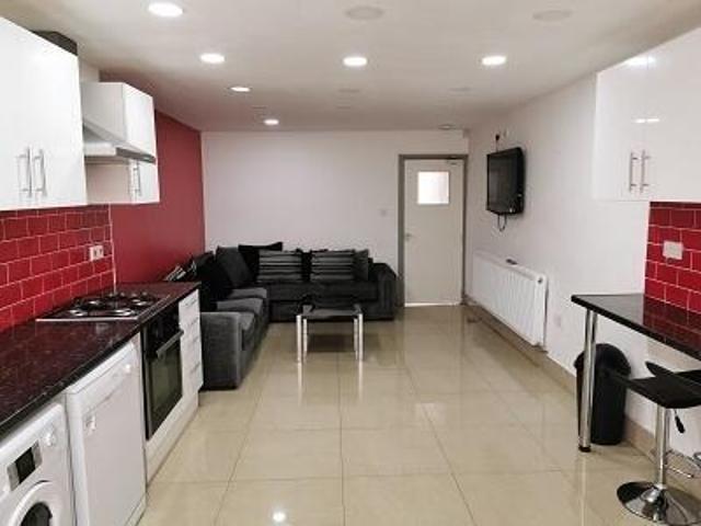 Alton Road, Birmingham B29 7 bed terraced house to rent £4,109 pcm £948 pw