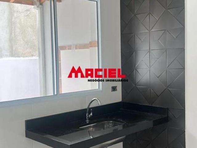 ALTOS DA VILA PAIVA: CASA TÉRREA NUNCA HABITADA, COM 02 DORMS / 01 SUITE, AMPLO QUINTAL, 02 VAGAS!