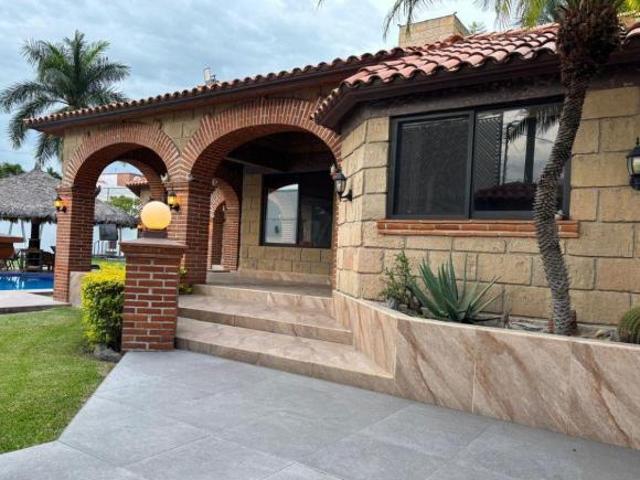 ALTOS OAXTEPEC CASA EN VENTA