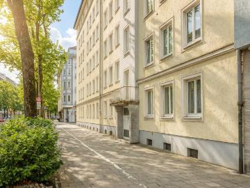 Altschwabing | 96 m² | 3 Zimmer mit Entwicklungspotenzial I Eigennutz oder renditestarke Vermietung