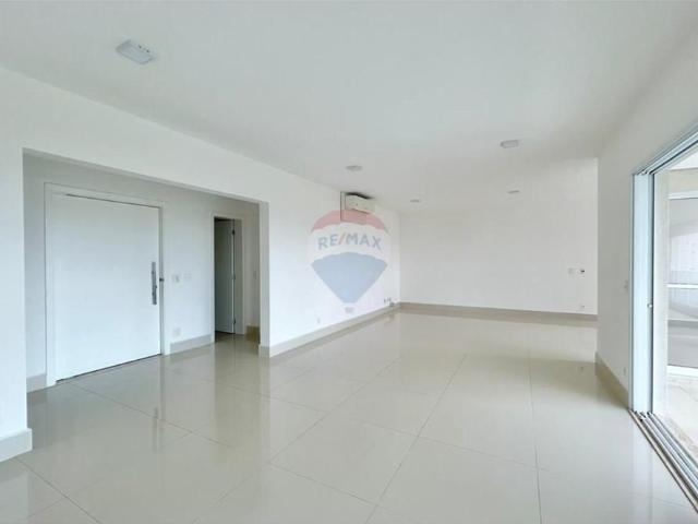 ALUGA ap alto padrão no edifício Paesaggio, no Jd das Colinas, em SJC 254,18 m², 4 suítes sendo 1 master, elevador privativo, andar alto