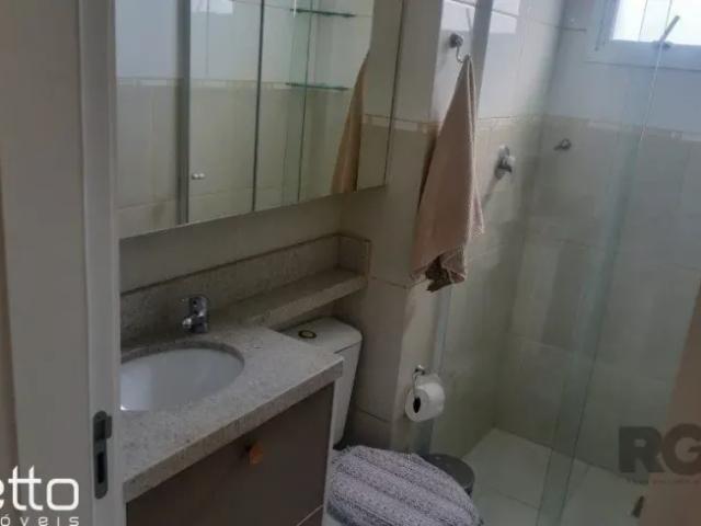 Aluga apartamento com 78m², 2 dormitórios, 1 dormitório suíte, 2 banheiros, sala