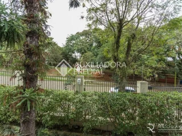 Aluga apartamento de 3 dormitórios Chácara das Pedras