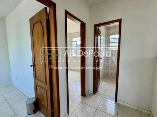 Aluga em realengo r. Almirante clemente pinto, 21 apartamento com 02 quartos