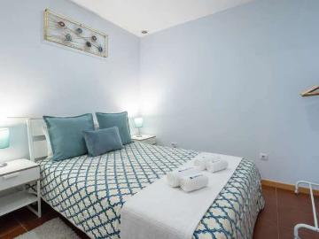 Aluga se apartamento T1 em Vila Nova de Gaia
