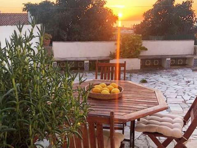 Aluga se apartamento T1 em Cascais