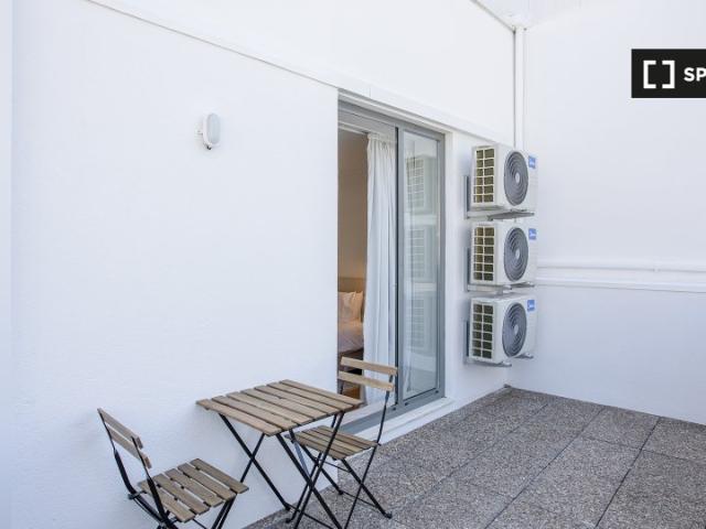 Aluga se apartamento de 4 quartos no Porto