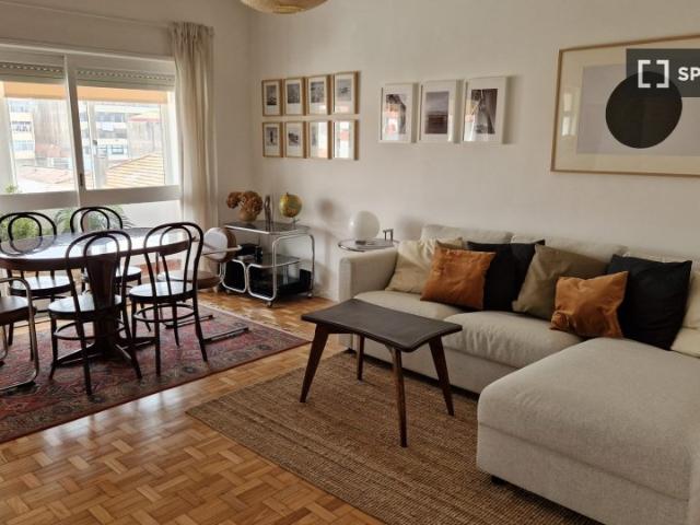 Aluga se apartamento de 2 quartos em Matosinhos, Porto