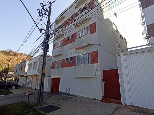 Aluga se apartamento de 2 quartos no centro de Poços de Caldas Mg