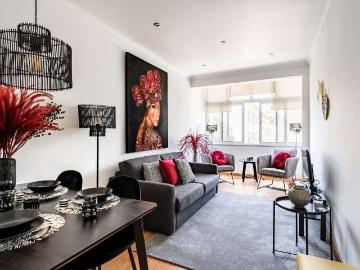 Aluga se apartamento de 2 quartos na Penha De França, Lisboa