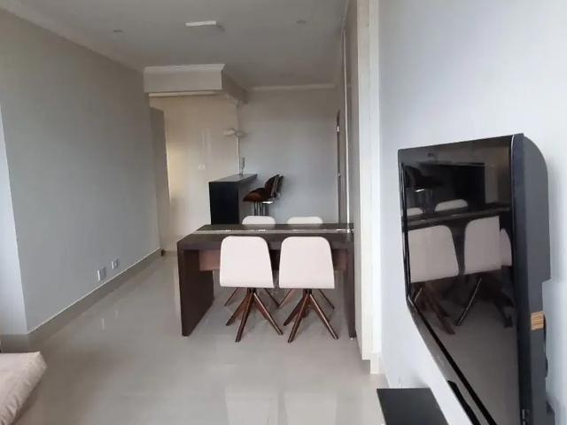 Aluga se apartamento no Edifício Serra Azul por R$3.000,00