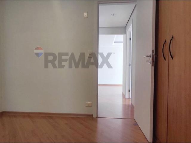 Aluga se Apto 55m² 02 dorms 1 suíte 01 Vaga de Garagem! Vila Guarani!
