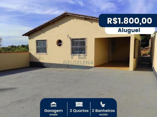 Aluga Se Casa Em Uma Das Melhores Localizacoes Da Cidade!