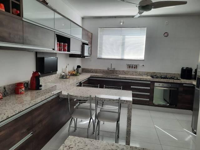 Aluga Se Maravilhosa Casa Com 3 Dormitórios Em Tremembé Sp!