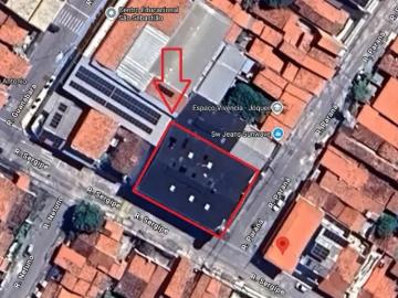 Aluga se prédio comercial de esquina próximo ao hospital da mulher