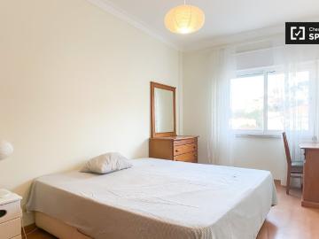 Rua Engenheiro Quartin Graça, Santa Clara, Lisboa, Distrito de Lisboa