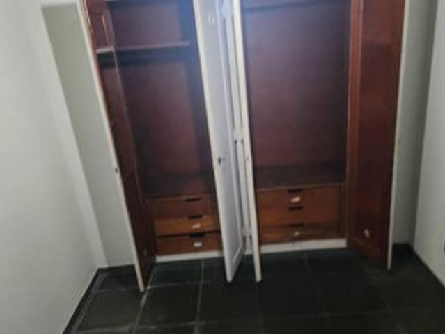 Aluga se quarto em apartamento térreo na Tijuca