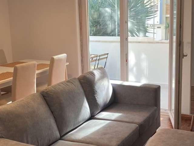 Alugo apartamento T2 no Estoril