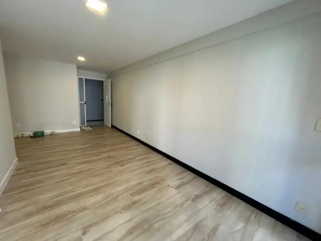 Alugo apartamento na navegantes