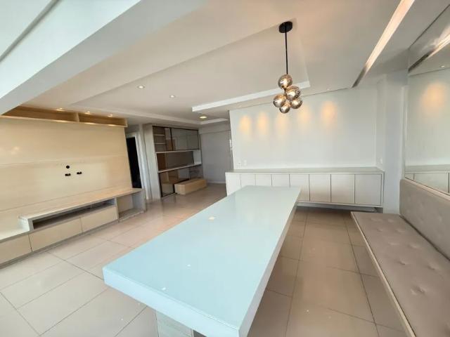 Alugo apartamento no renascença