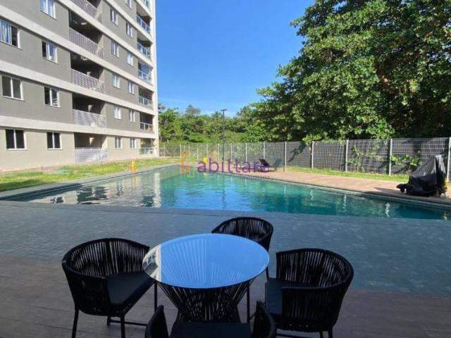 Alugo apartamento no Reserva dos Buritis com 3 quartos 1 suíte Calhau