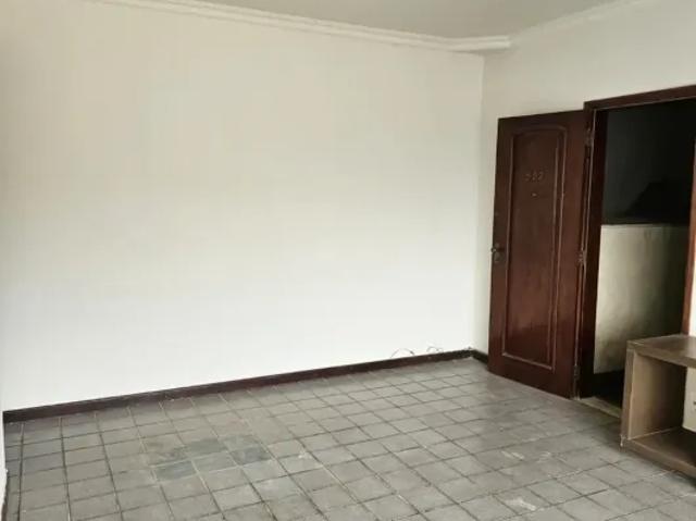 Alugo Apto No Renascença Dom Luís 1 e 2 Com 3 Quartos