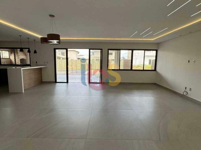 Alugo Casa Mobiliada em Condomínio Fechado 200 metros da Praia | Cód.: 15407
