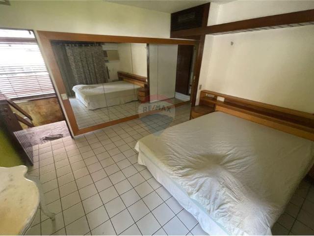 ALUGO Casa na Rua do Espinheiro 372m² ótima para comércio