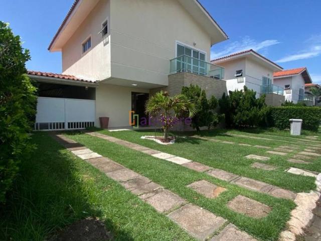 Alugo casa no Cond. Andorra 4 quartos 3 suítes com excelente quintal