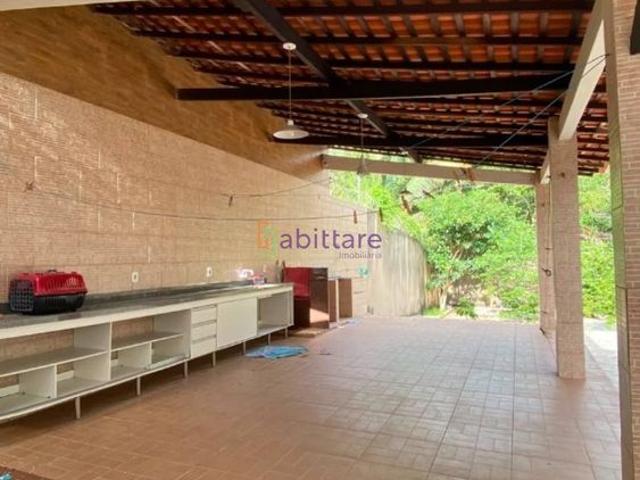 Alugo Casa no Vinhais de 350m² com 3 quartos sendo 1 suíte master