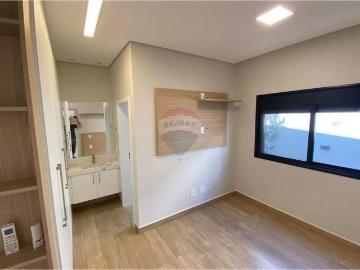 Alugo casa com 4 dormitórios e piscina no Alphaville Nova Esplanada 4