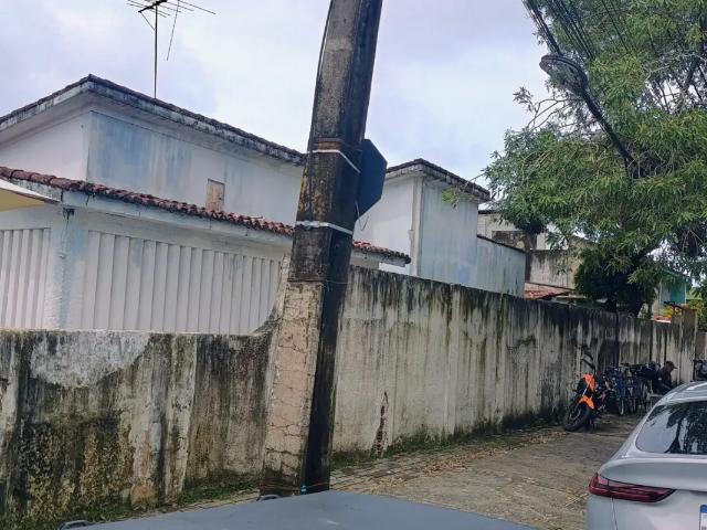 Alugo casa para comércio ou Residência,no Av do forte no cordeiro