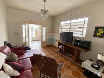 Alugo casa para ponto comercial, em Casa Amarela com área total de 300 m2