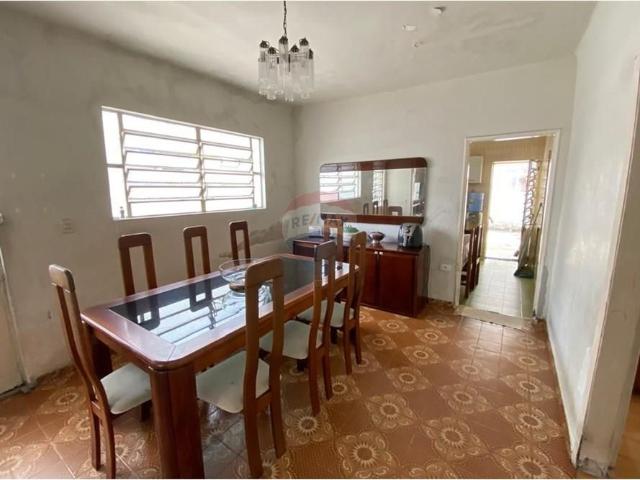 Alugo casa para ponto comercial, em Casa Amarela com área total de 300 m2