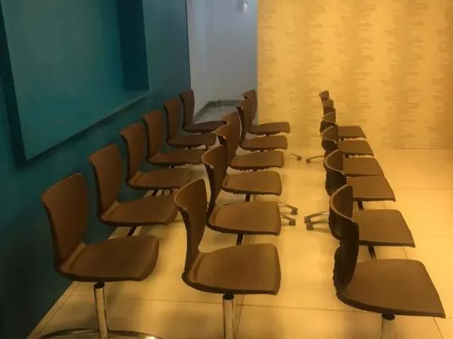 Alugo clínica mobiliada no atlantic tower / andar alto