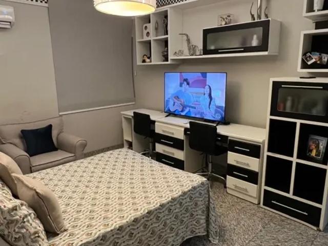 Alugo em Super Oportunidade Casa mobiliada com 570m2 com piscina privativa espaço gourmet, 4/ suíte