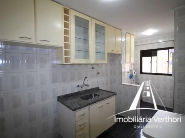 Alugo excelente apto 72m² no cond. Edifício royal palace!