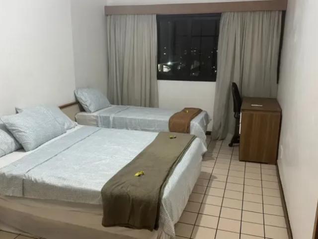 Alugo flat mobiliado no centro