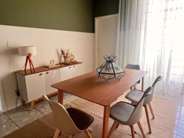 ALUGO QUARTO DE CASAL MOBILIADO DO LADO DO SHOPPING CIDADE