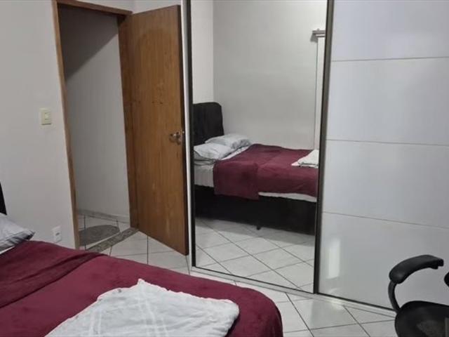 Alugo quarto e suíte individual c/ vaga garagem