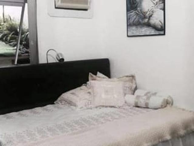 Alugo quarto em Copacabana