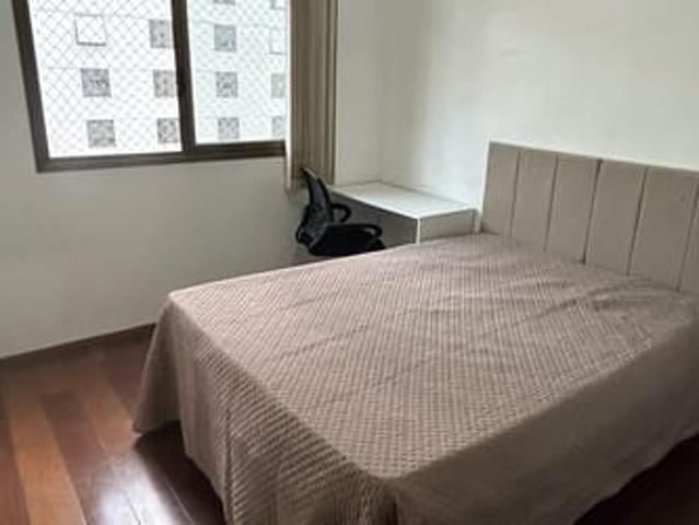 Alugo quarto feminino com varanda centro Belo Horizonte