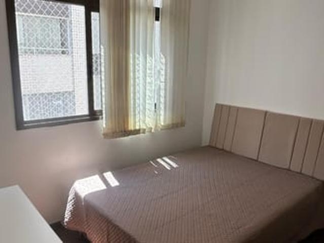 Alugo quarto feminino perto a praca Liberdade Belo Horizonte