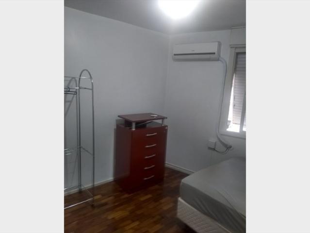 Alugo quarto mobiliado