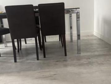 alugo quarto para moças que trabalham / estaudam
