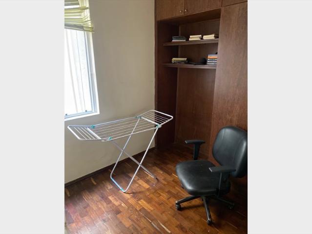 Alugo quarto para mulheres no Sagrada Familia
