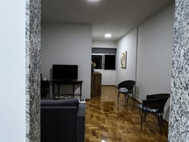 Alugo Suite em República Feminina