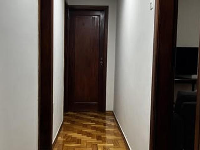 Alugo Suite Grande em República Feminina