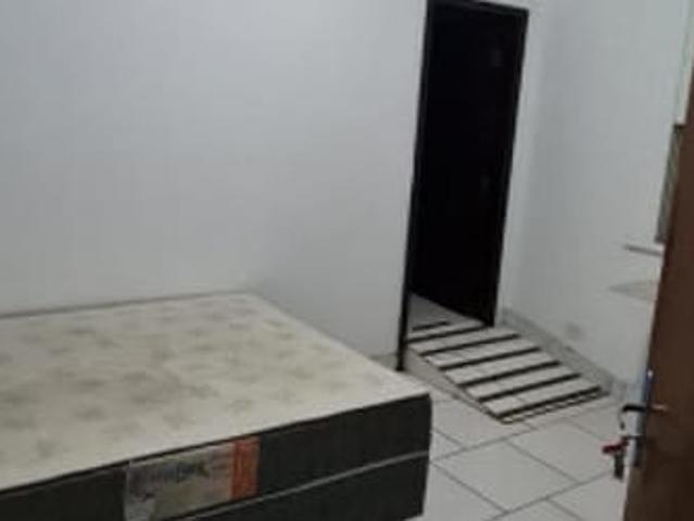 Alugo SUÍTES próximo ao centro de Curitba/PR, PUC PR e UFPR