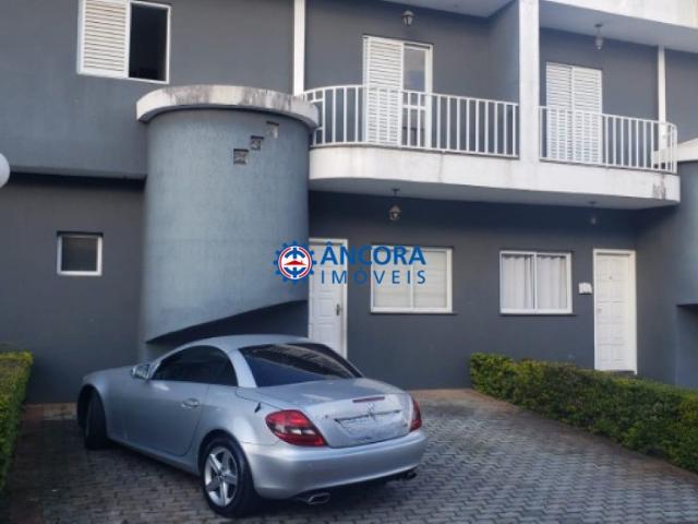 Alugue sobrado em Condominio
